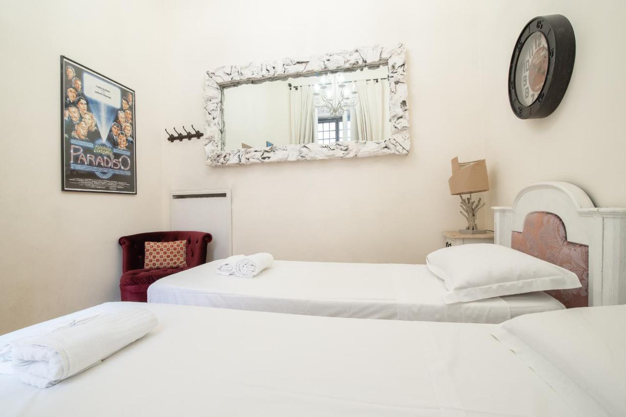 Via Dei Cartari Luxury Appartament Apartment Rome Exterior photo